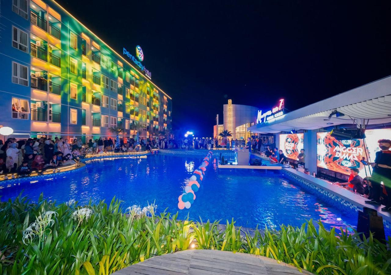 Pentacity Hotel Balikpapan Екстер'єр фото